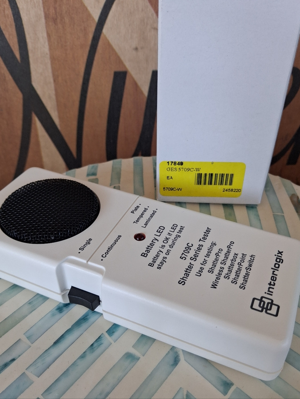 Interlogix 5709C-W Shatter Pro Hand-held Acoustic Gllassbreak Sensor